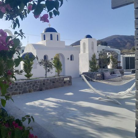 Sea Paradise Villas - Seaside & Private Jacuzzi Oia  Exterior photo