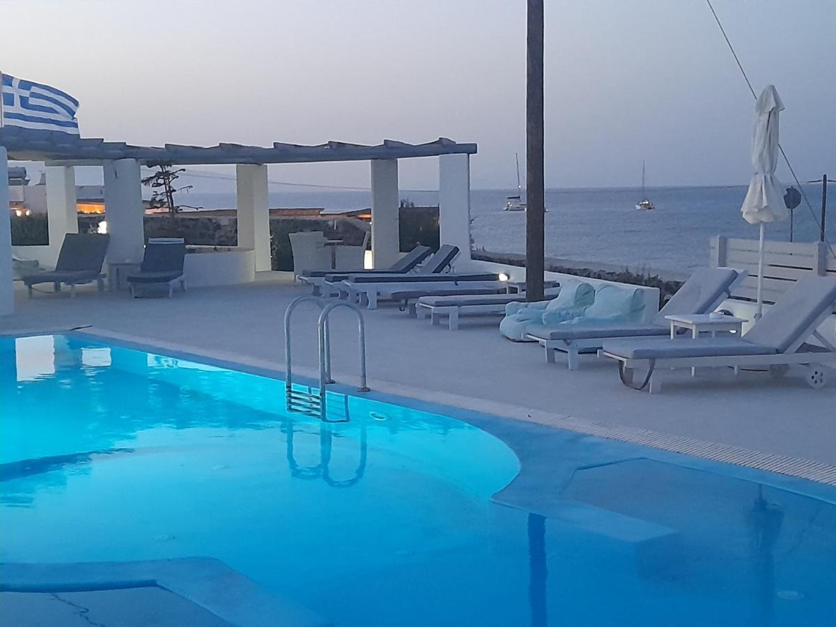 Sea Paradise Villas - Seaside & Private Jacuzzi Oia  Exterior photo