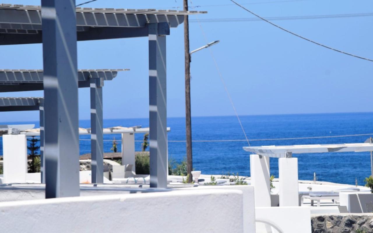 Sea Paradise Villas - Seaside & Private Jacuzzi Oia  Exterior photo