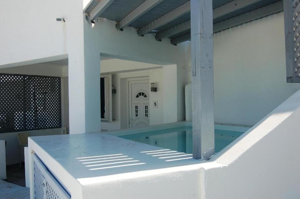 Sea Paradise Villas - Seaside & Private Jacuzzi Oia  Exterior photo