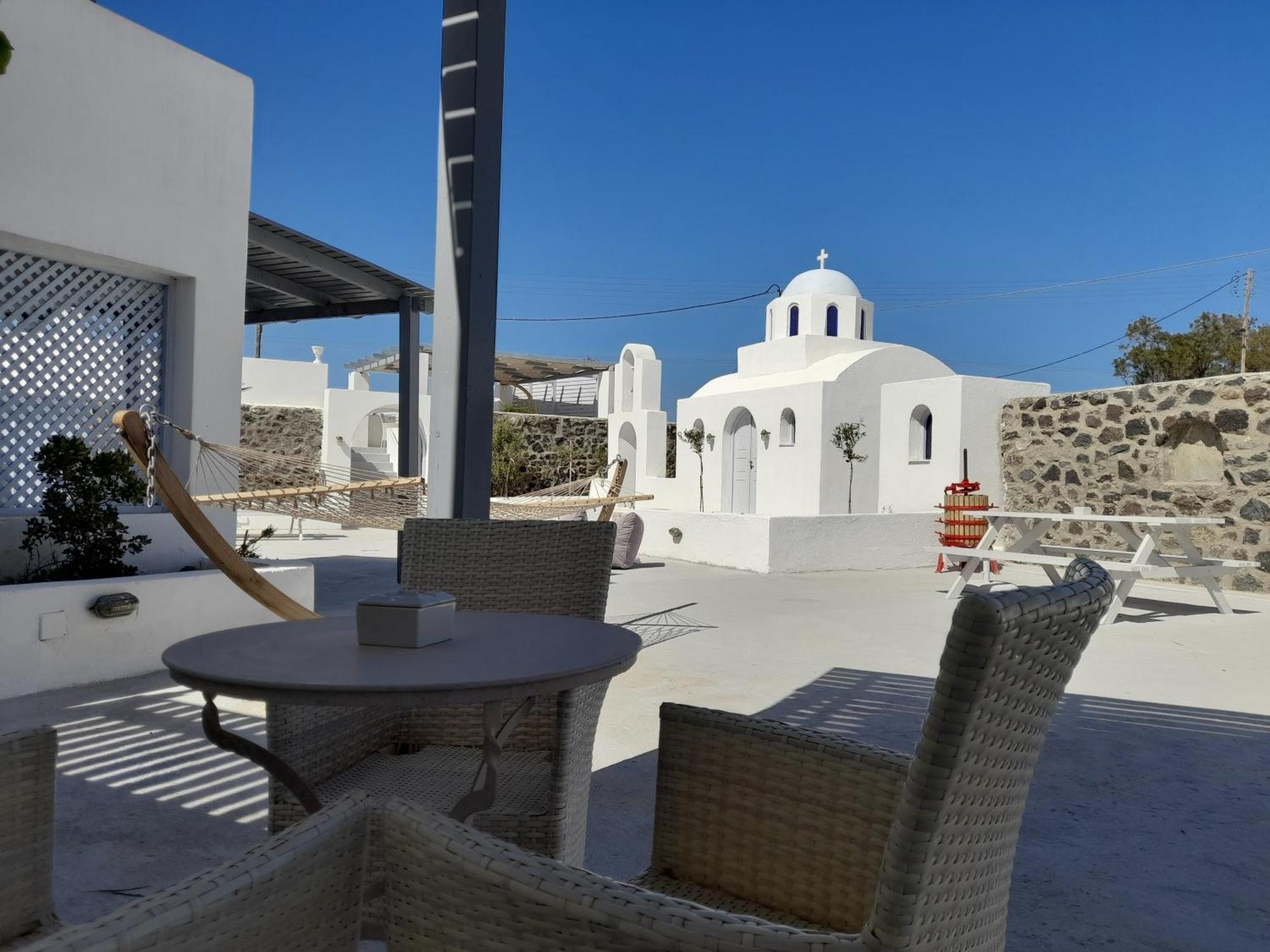 Sea Paradise Villas - Seaside & Private Jacuzzi Oia  Exterior photo