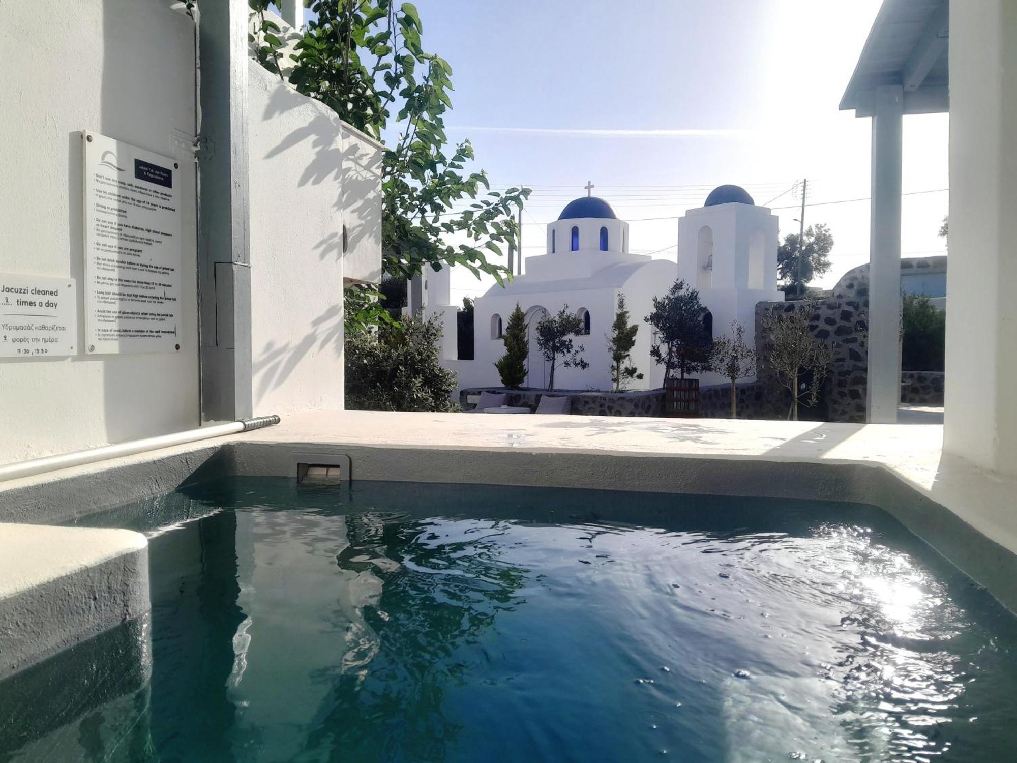 Sea Paradise Villas - Seaside & Private Jacuzzi Oia  Exterior photo